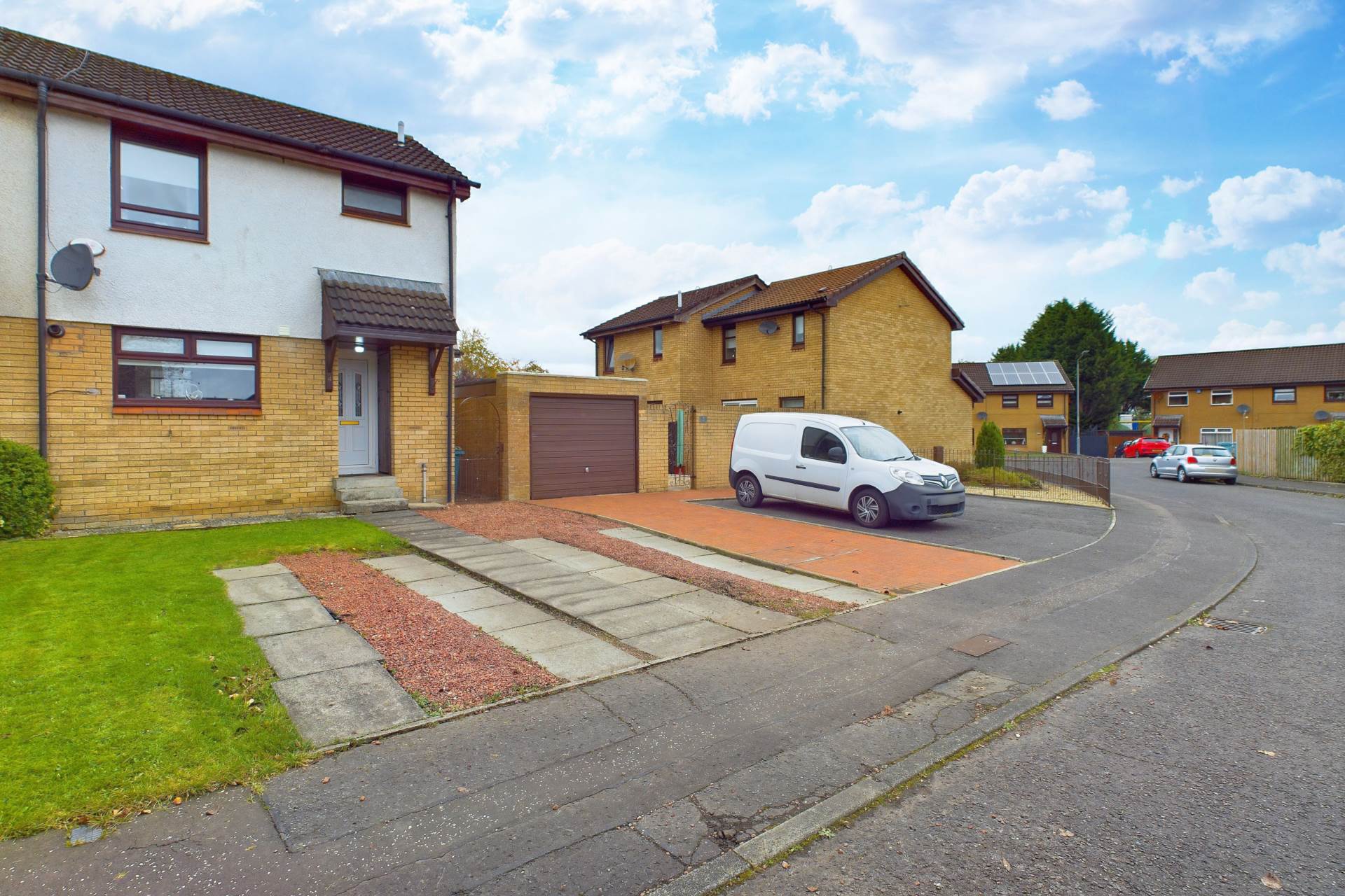 Bluebell Gardens, Motherwell