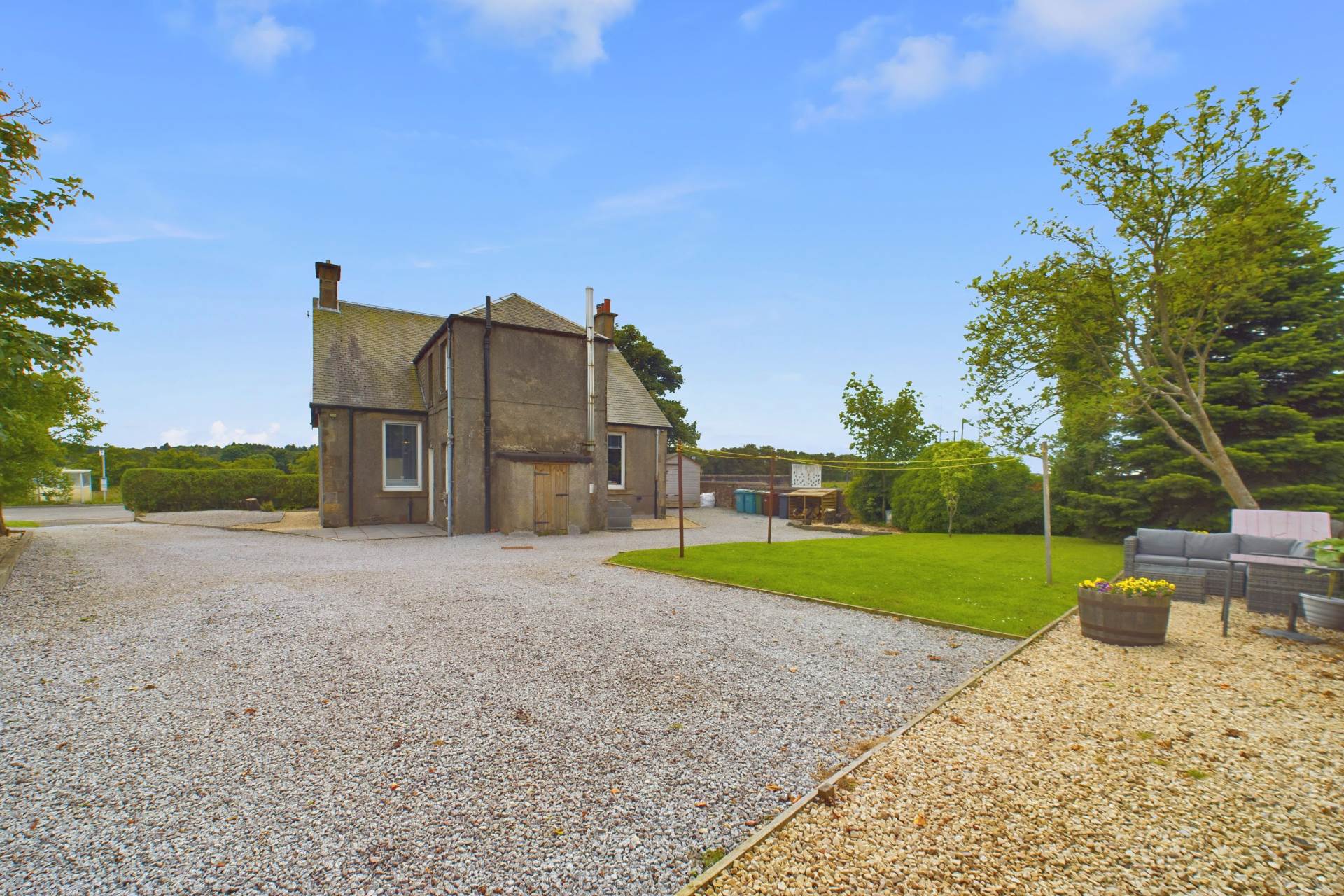 Hirst Road, Kirk Of Shotts, Salsburgh