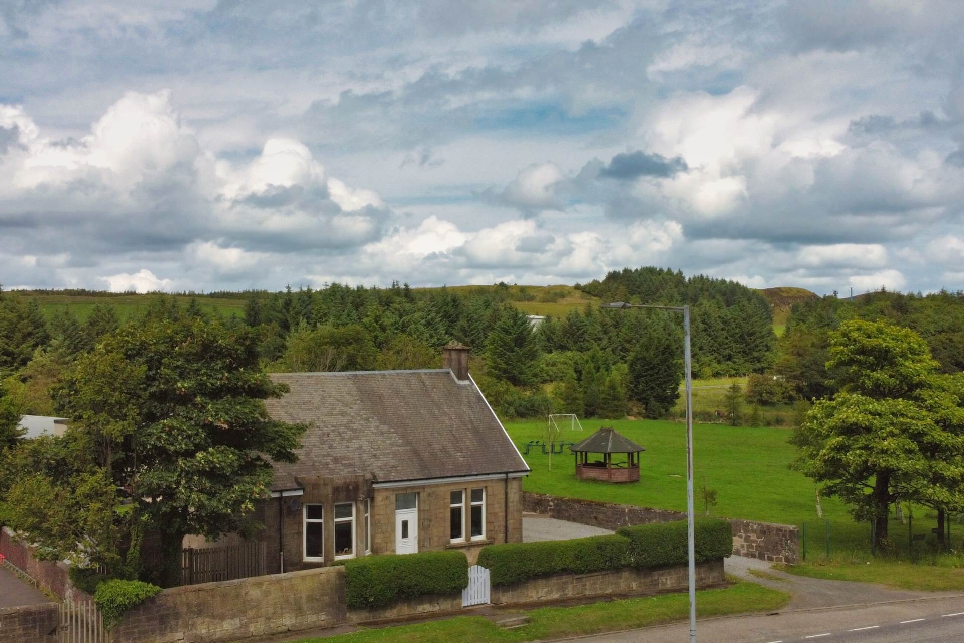 Hirst Road, Kirk Of Shotts, Salsburgh