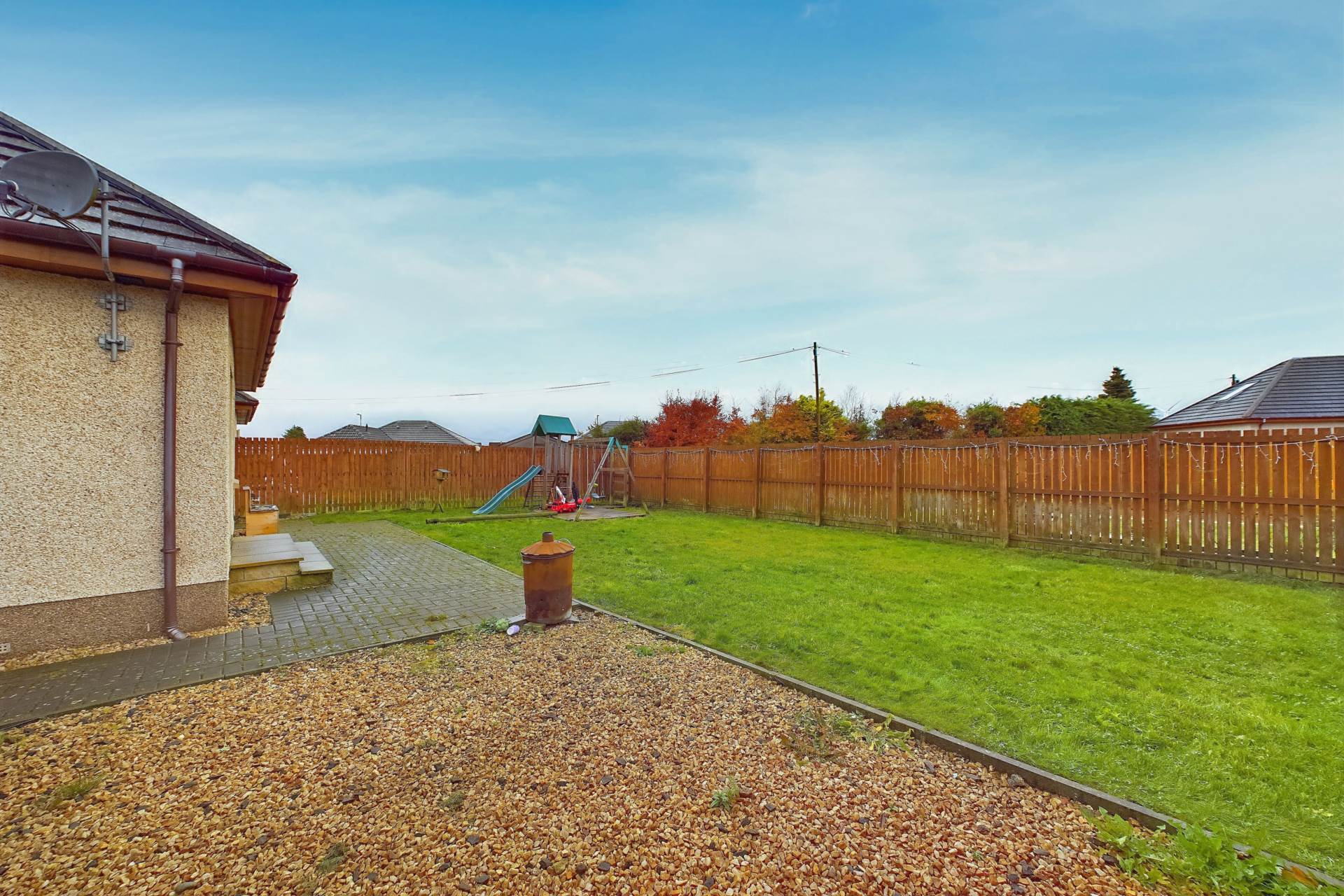 Cemetery Road, Shotts