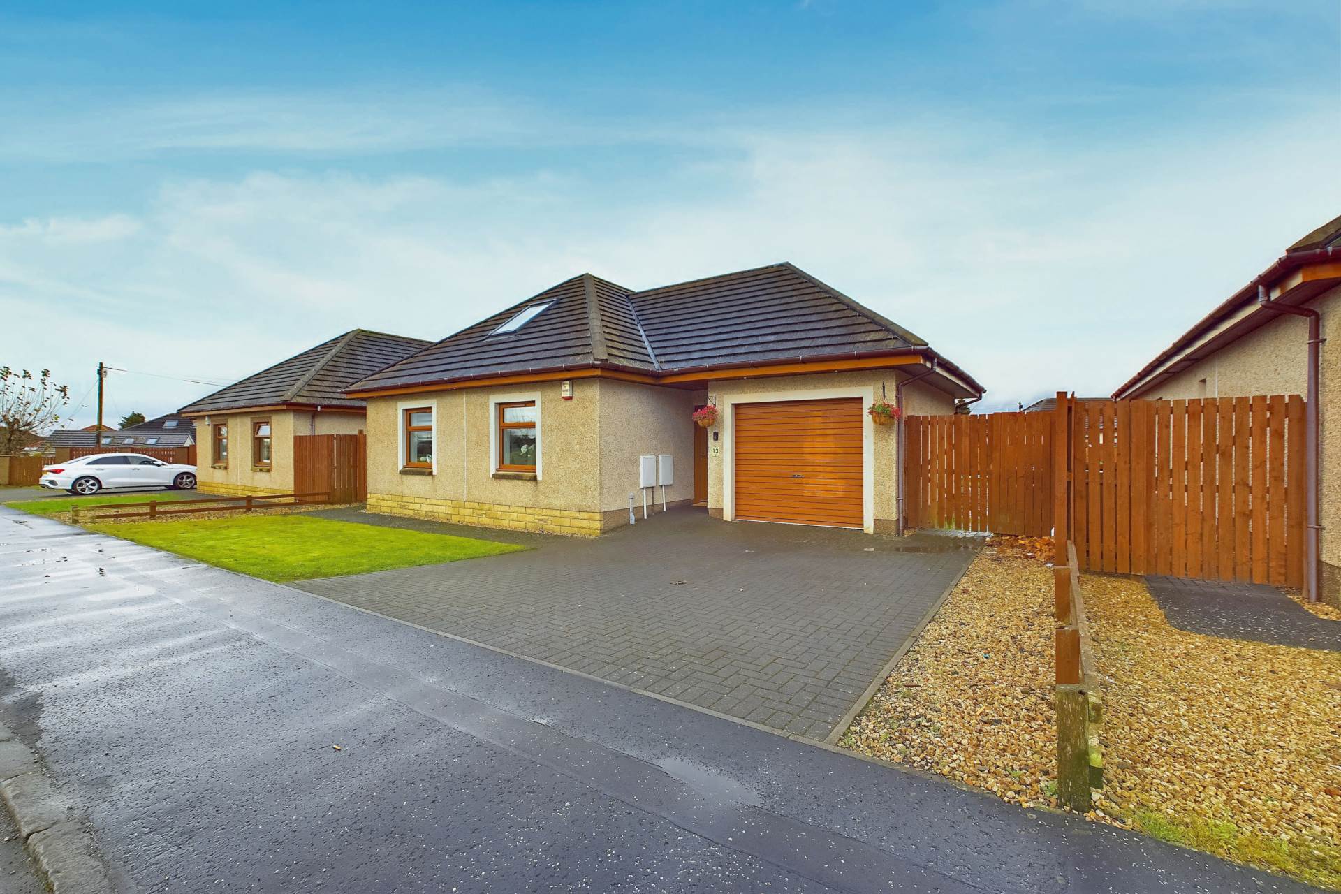 Cemetery Road, Shotts