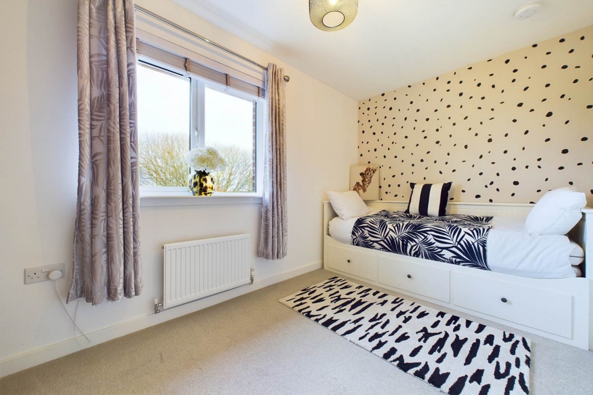 Images for Cardean Place, Larkhall