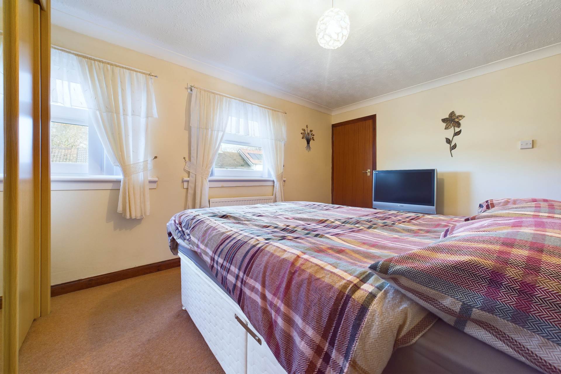 Tollpark Crescent, Wishaw