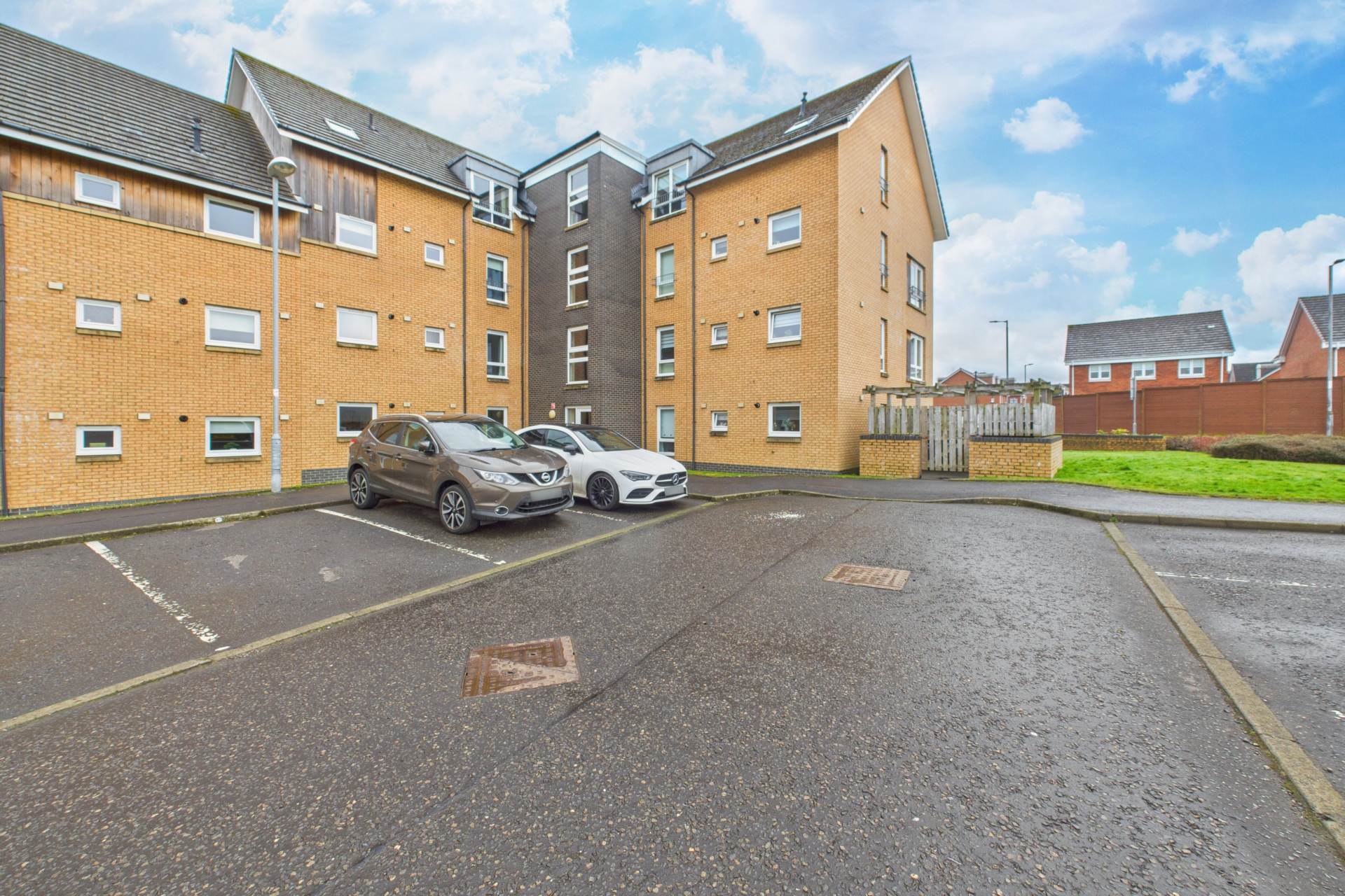 Roxburgh Court, Carfin, Motherwell